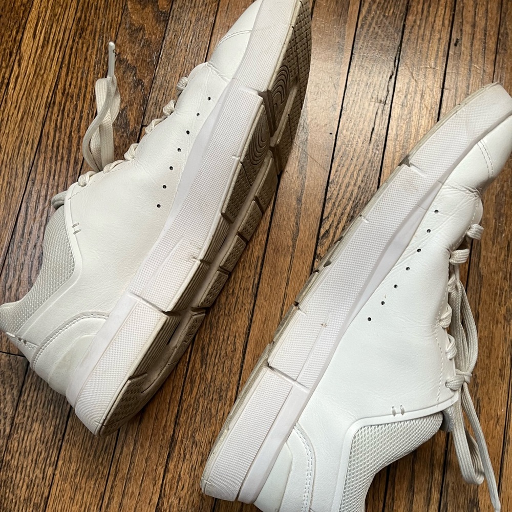 On Running  Men's Sneakers The Roger - Picture 3 of 9